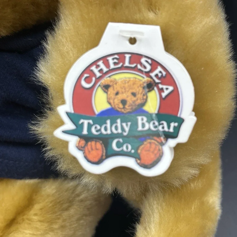 Collegiate Licensed Michigan Go Blue‎ Chelsea Teddy Bear Co Knuckles Dog NWT